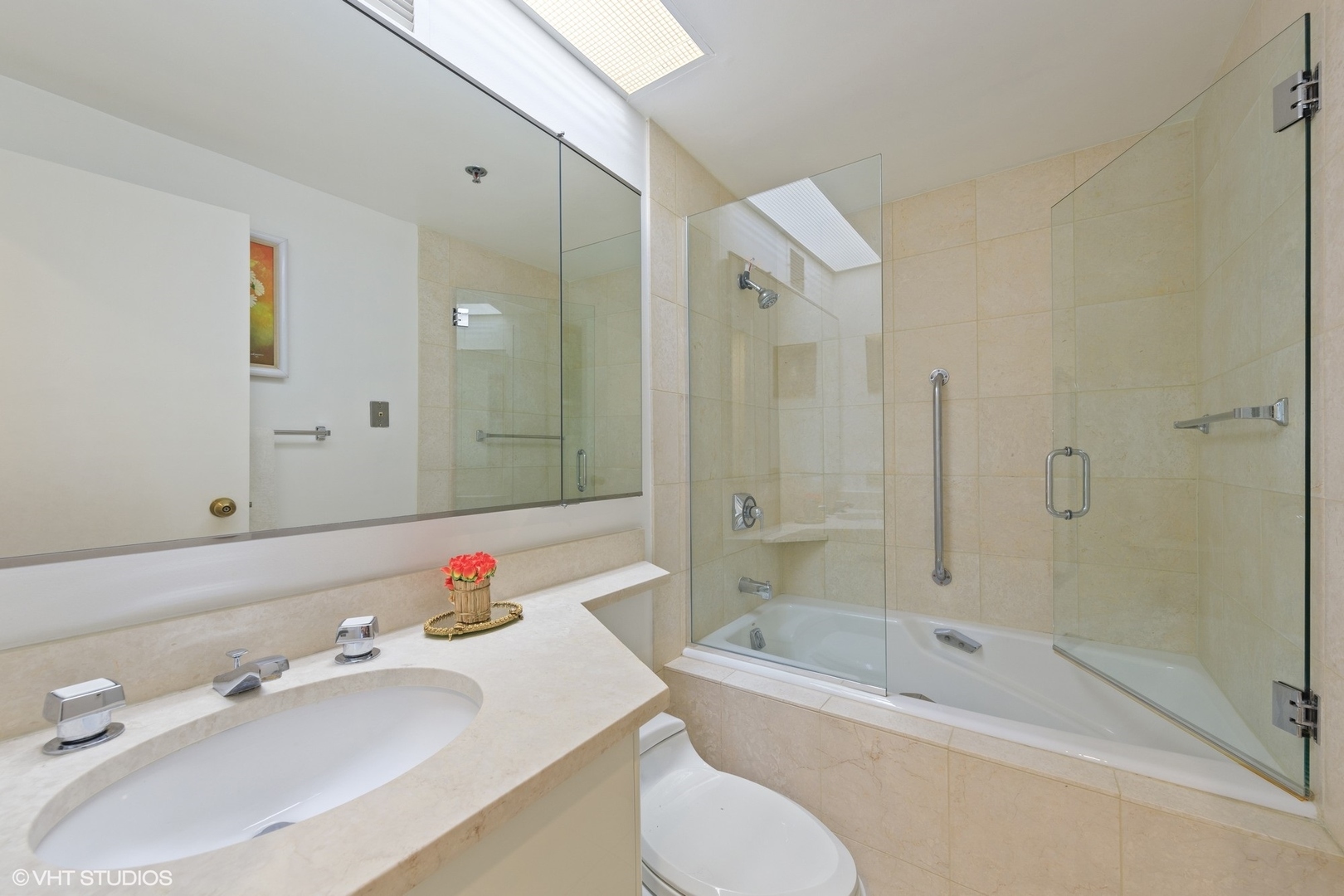 100 E Huron Street Unit: 2401
