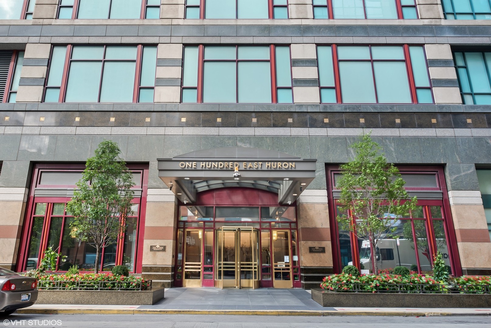 100 E Huron Street Unit: 2401