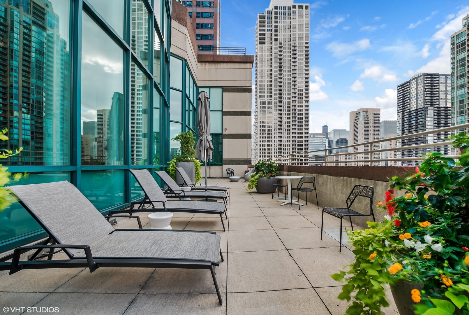 100 E Huron Street Unit: 2401