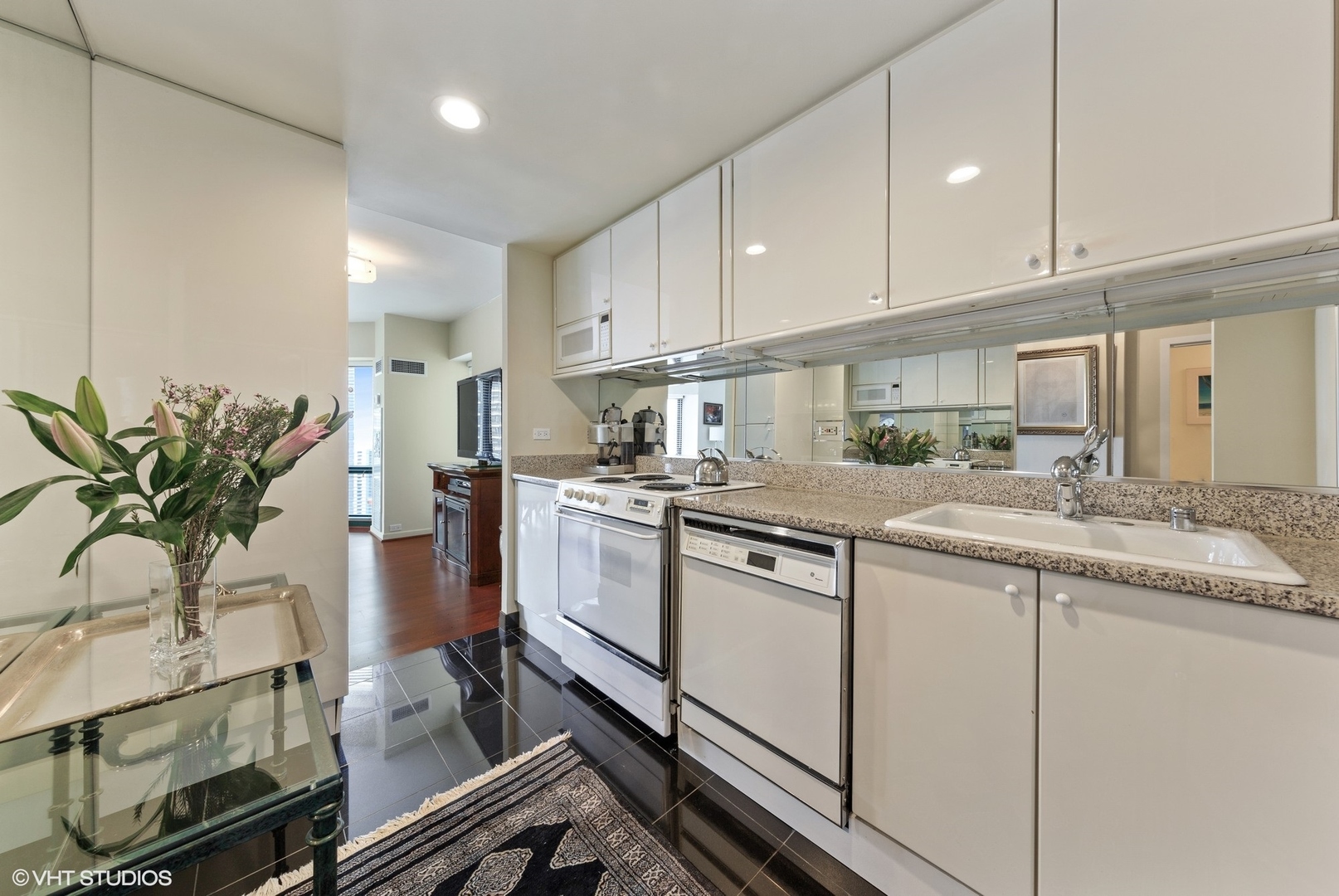 100 E Huron Street Unit: 2401
