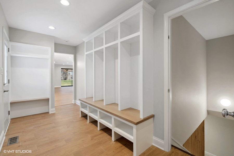 4360 Lindenwood Lane