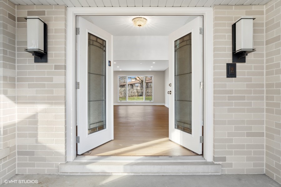 4360 Lindenwood Lane