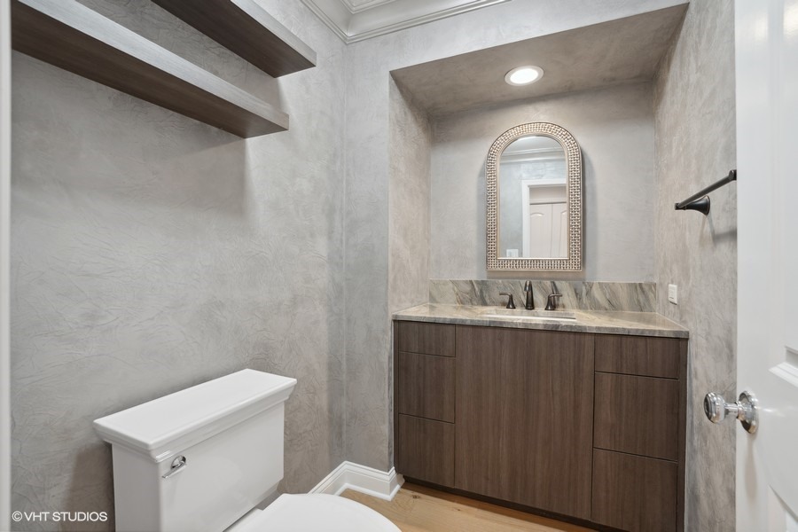 4360 Lindenwood Lane