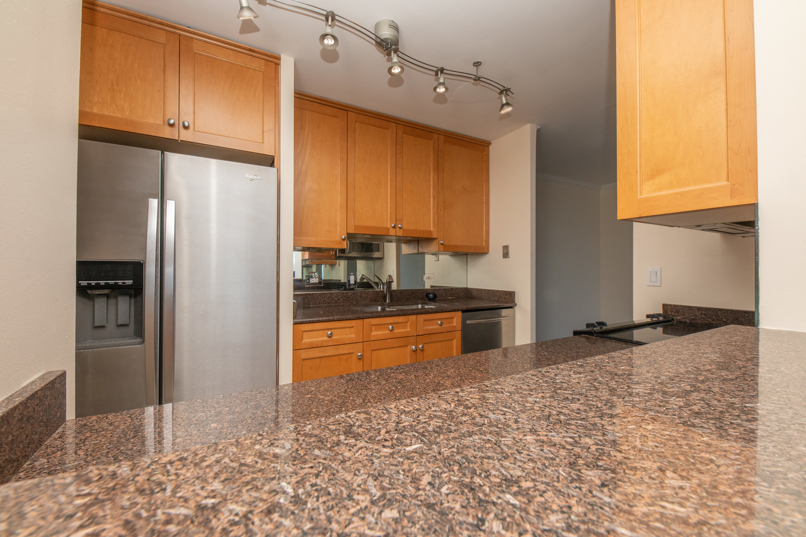 111 E Chestnut Street Unit: 30F