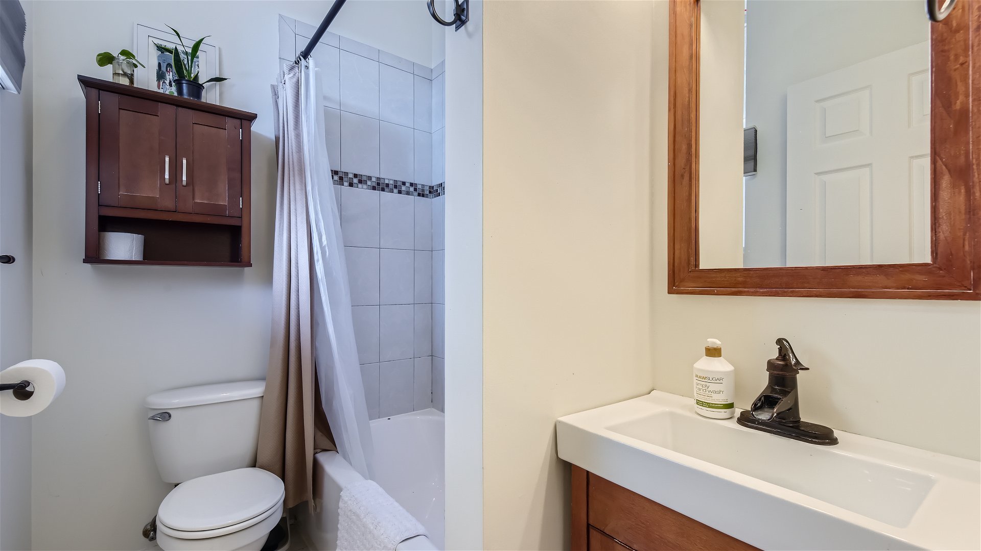 2323 W Harrison Street Unit: 2