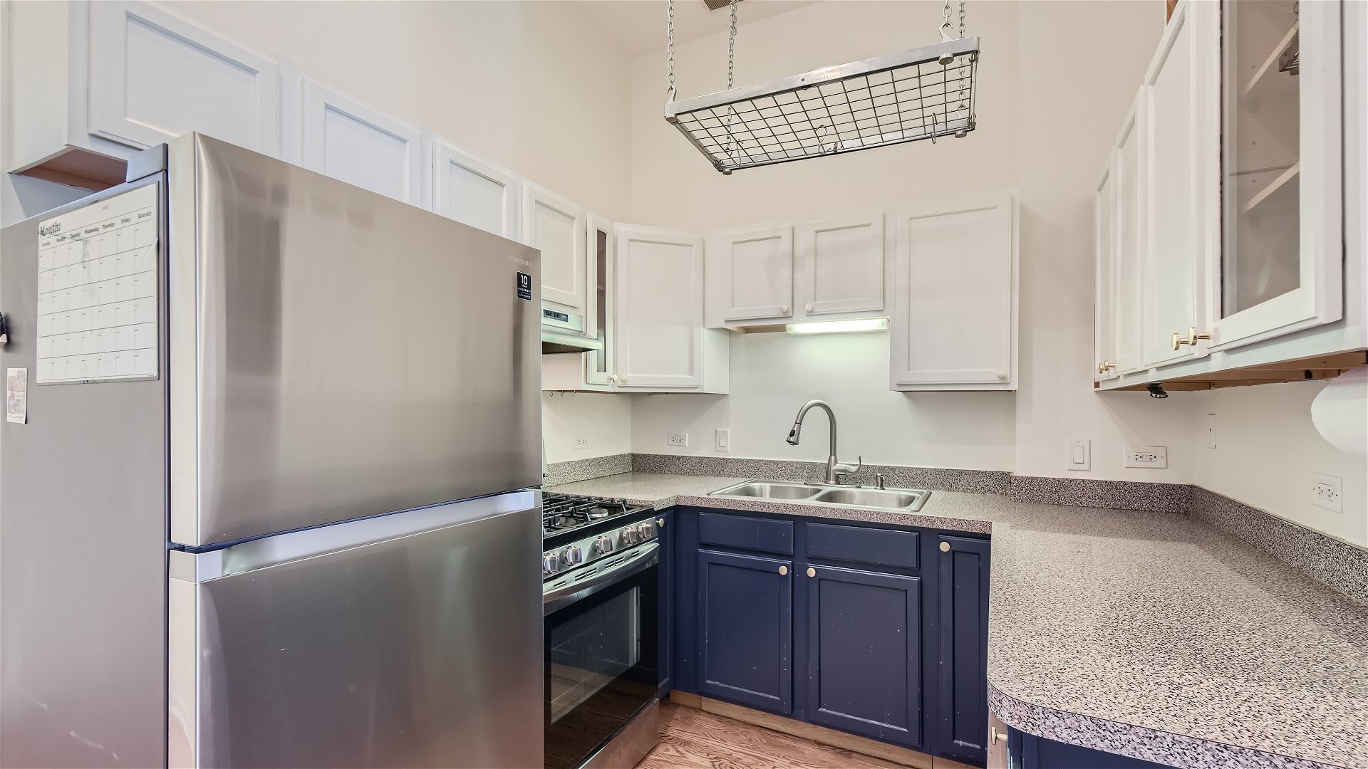 2323 W Harrison Street Unit: 2