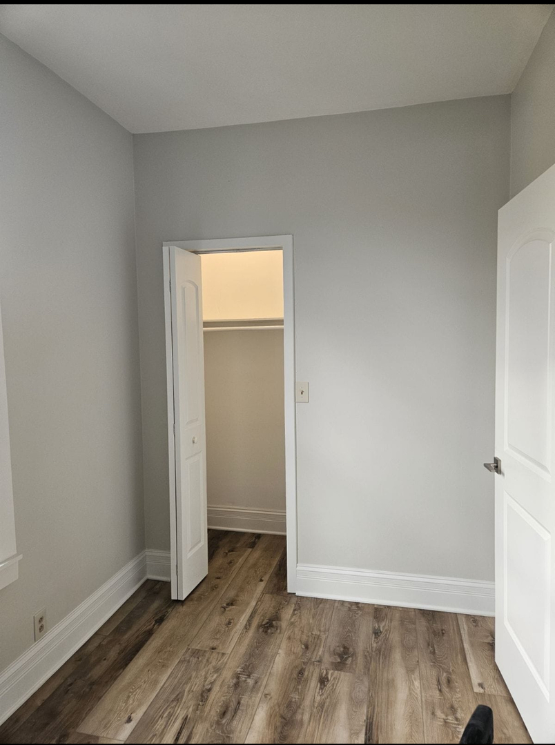 1533 W 17th Street Unit: 3F