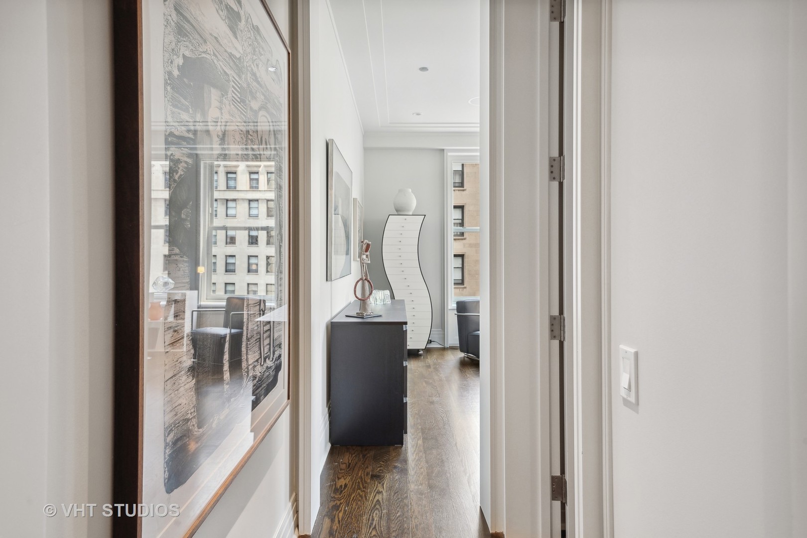 159 E Walton Place Unit: 8A
