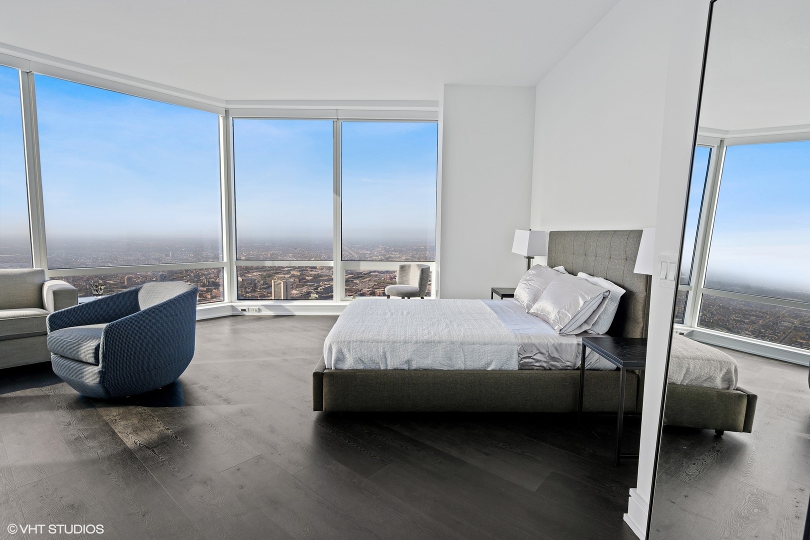 401 N Wabash Avenue Unit: 77C