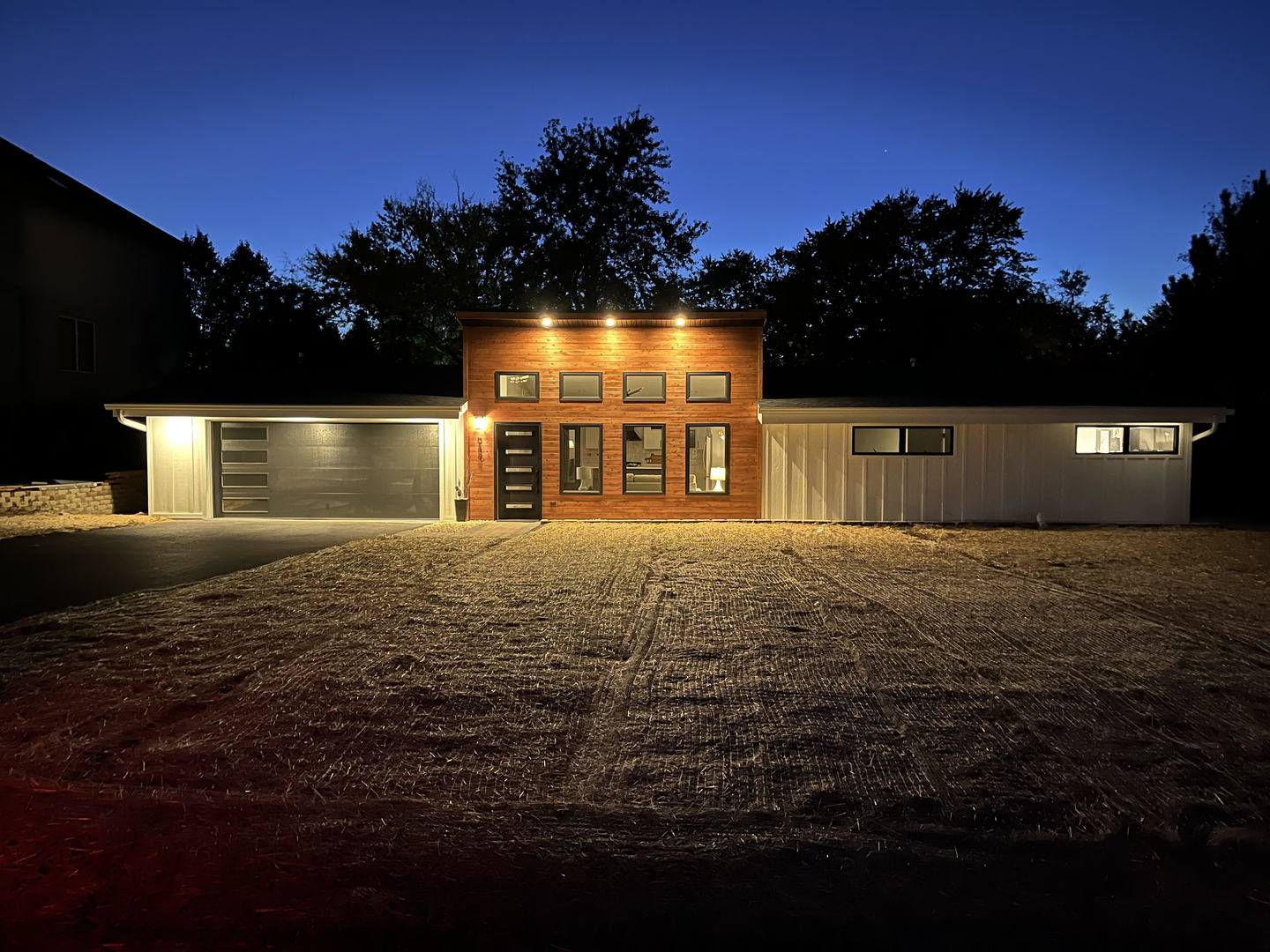 986 Stacy Court