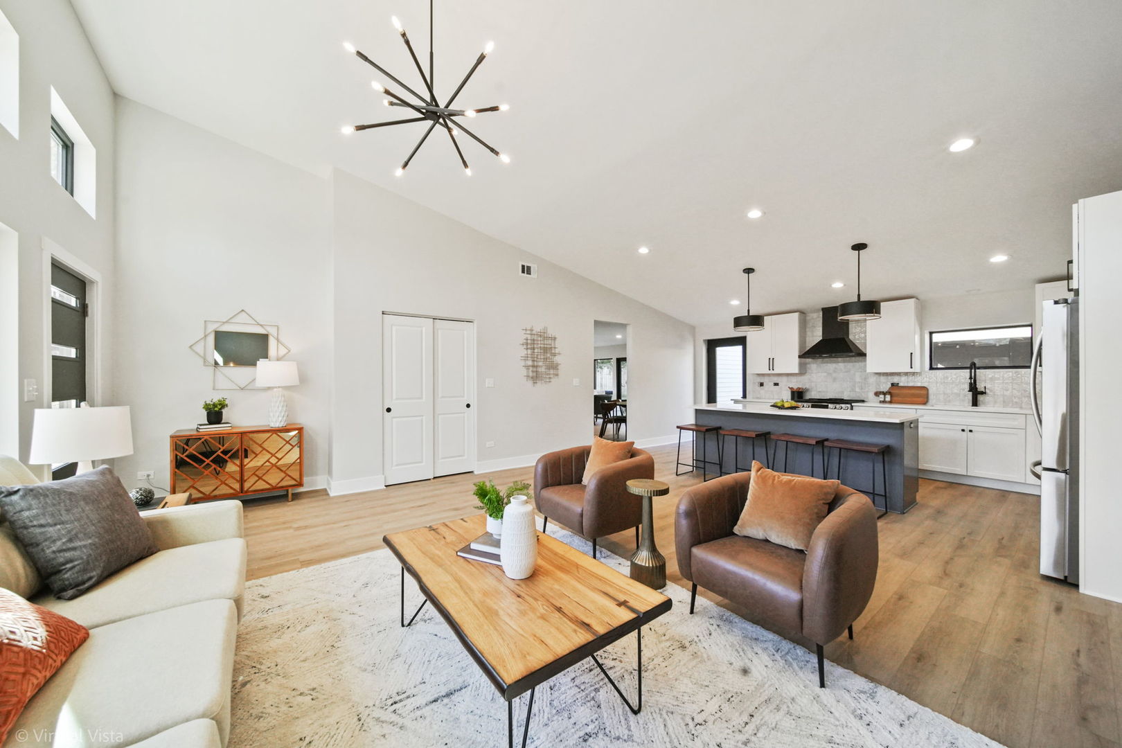 986 Stacy Court