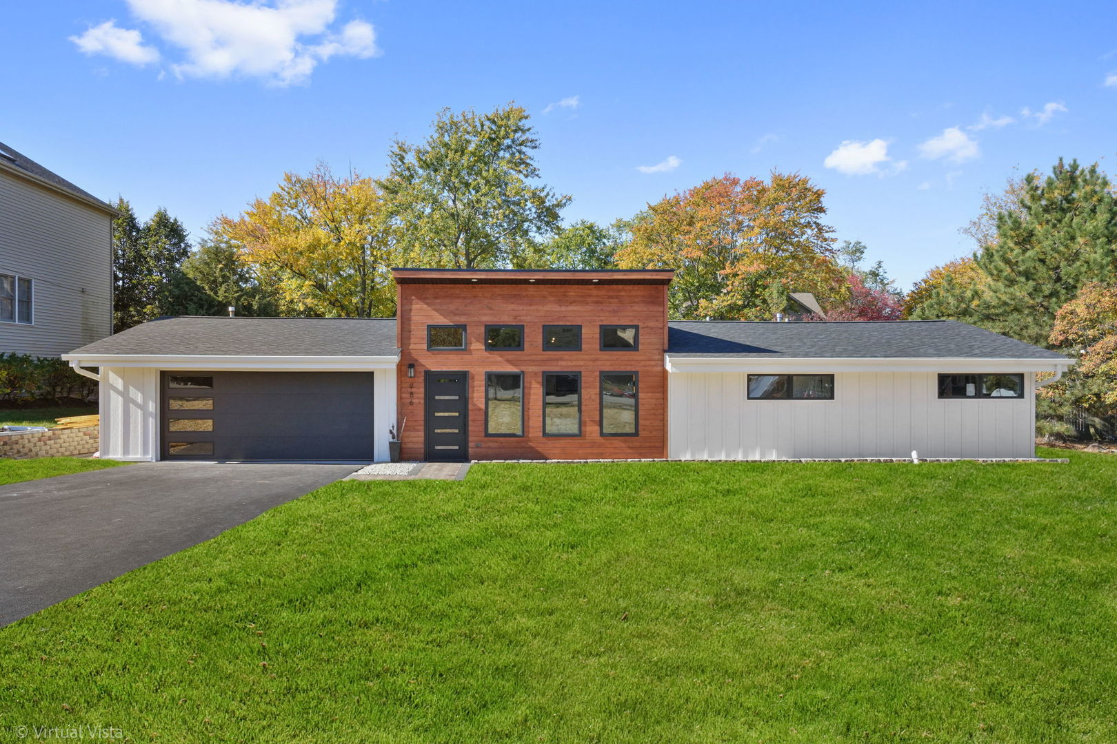 986 Stacy Court