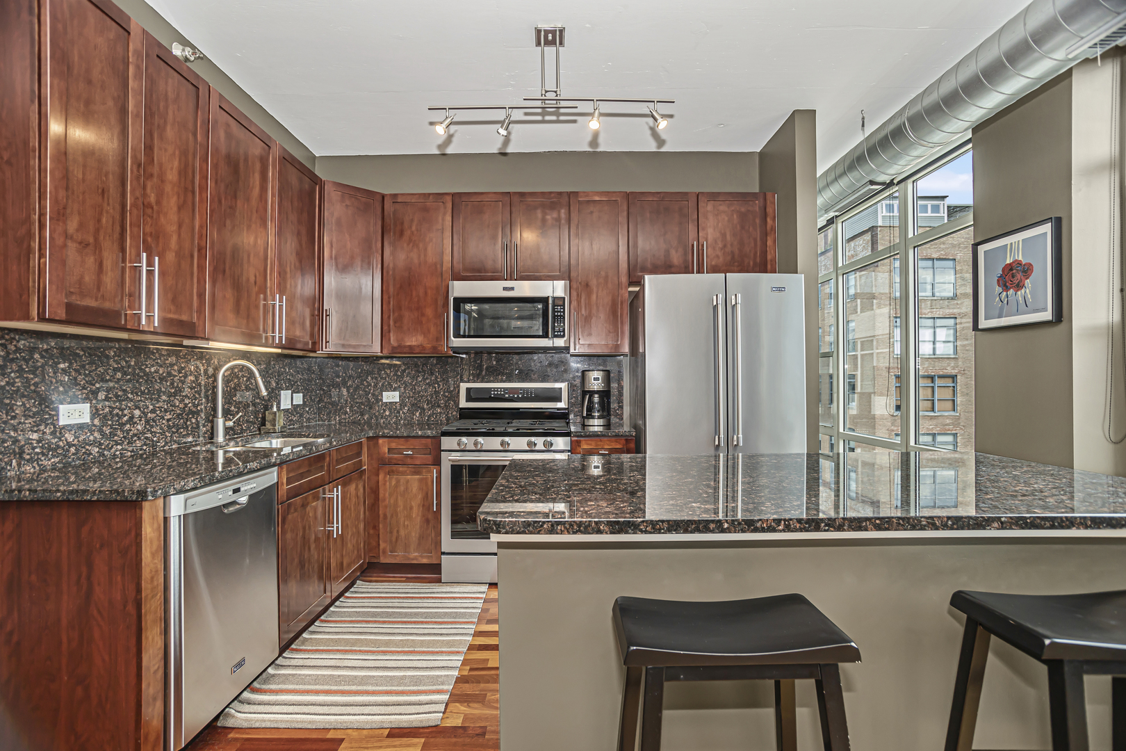 909 W Washington Boulevard Unit: 605