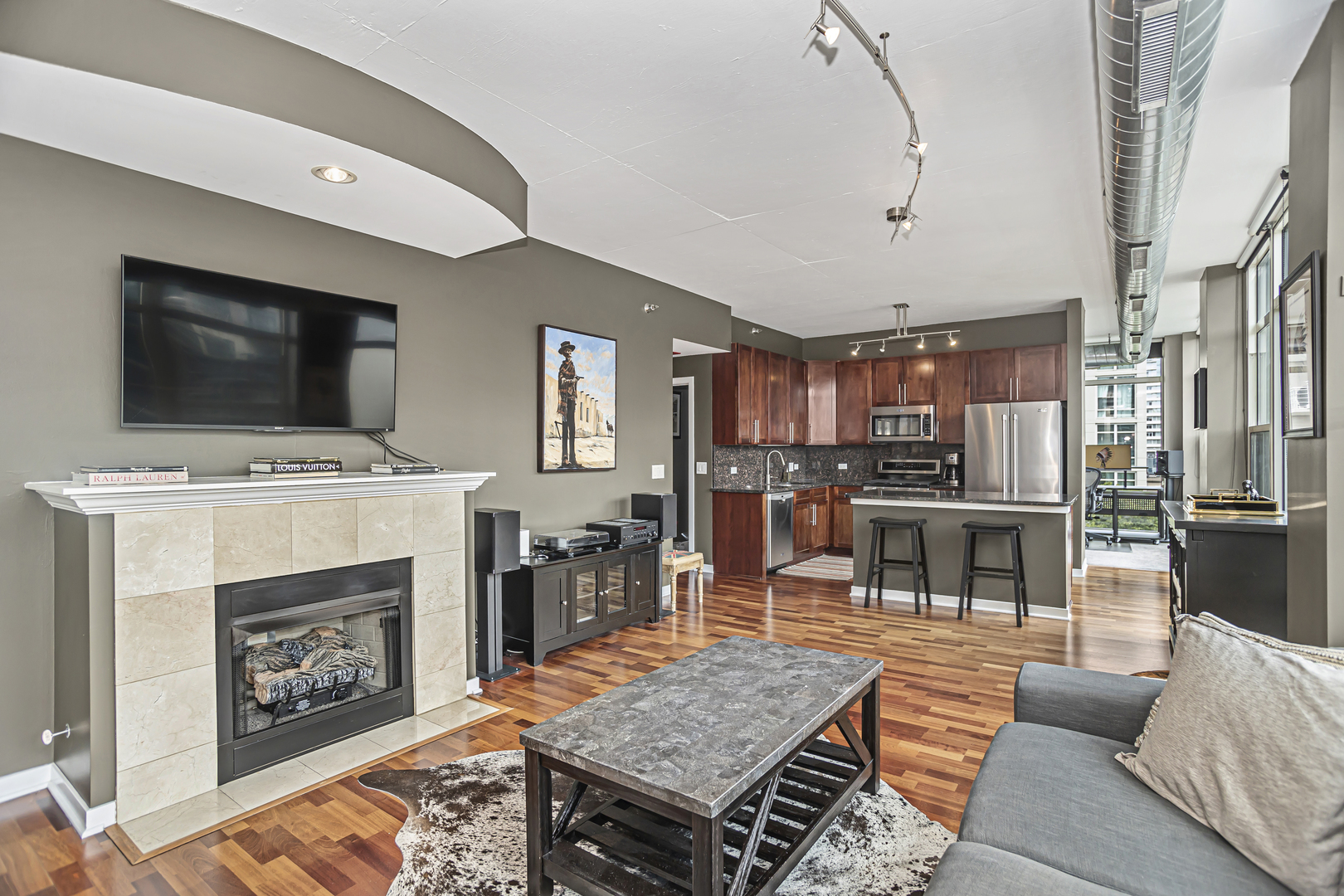 909 W Washington Boulevard Unit: 605