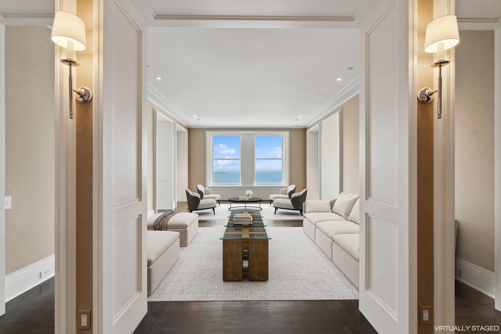 159 E Walton Street Unit: 33A