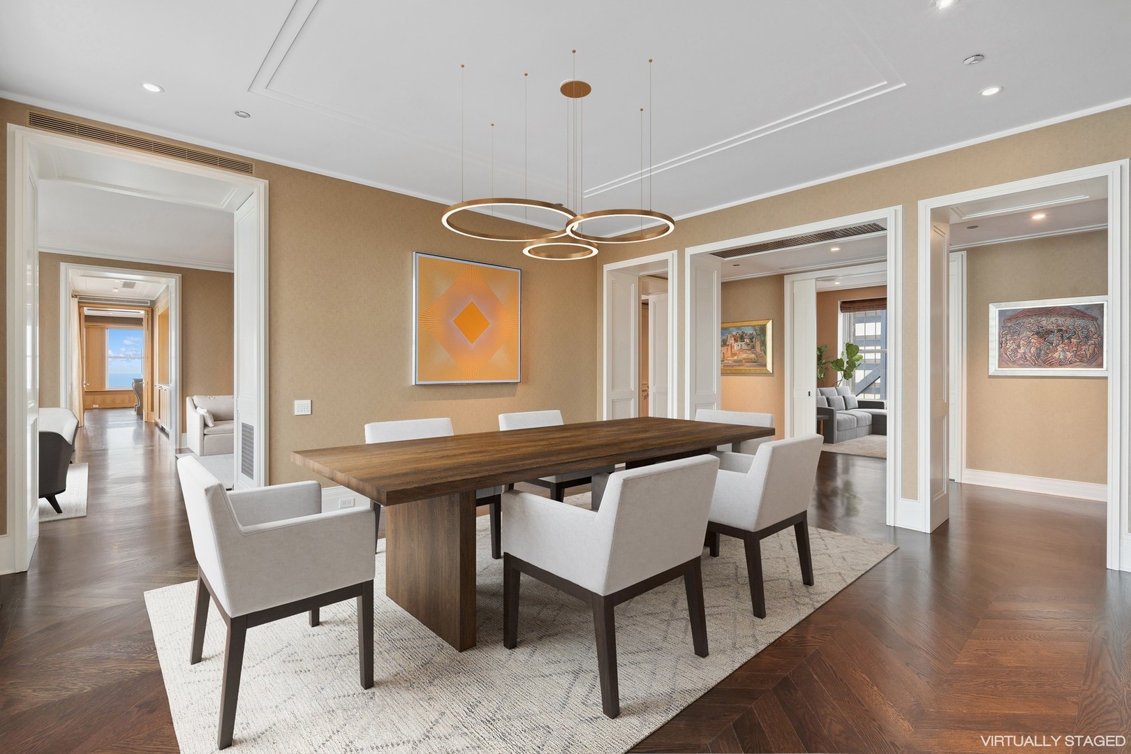 159 E Walton Street Unit: 33A