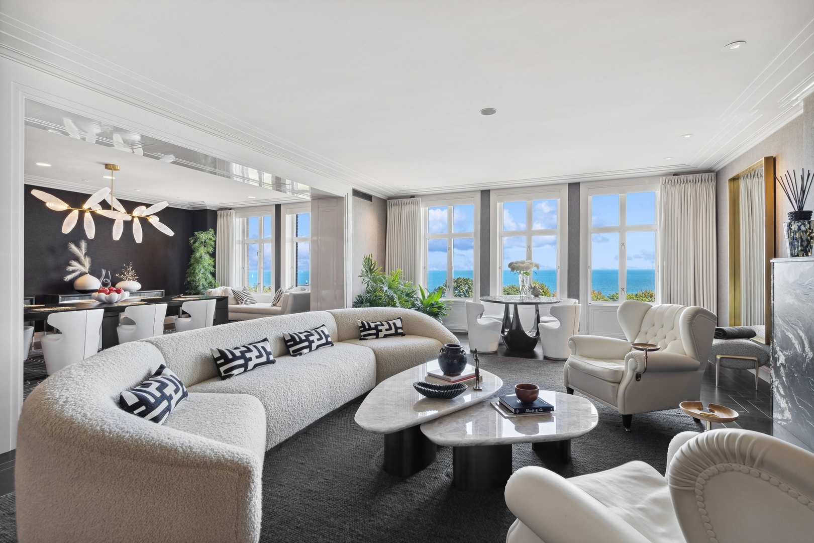 1540 N Lake Shore Drive Unit: 8N