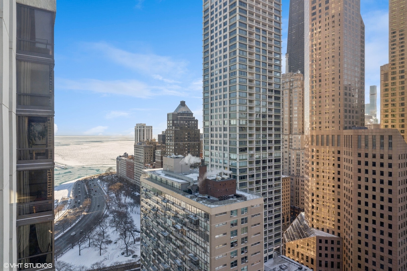 100 E Bellevue Place Unit: 30C