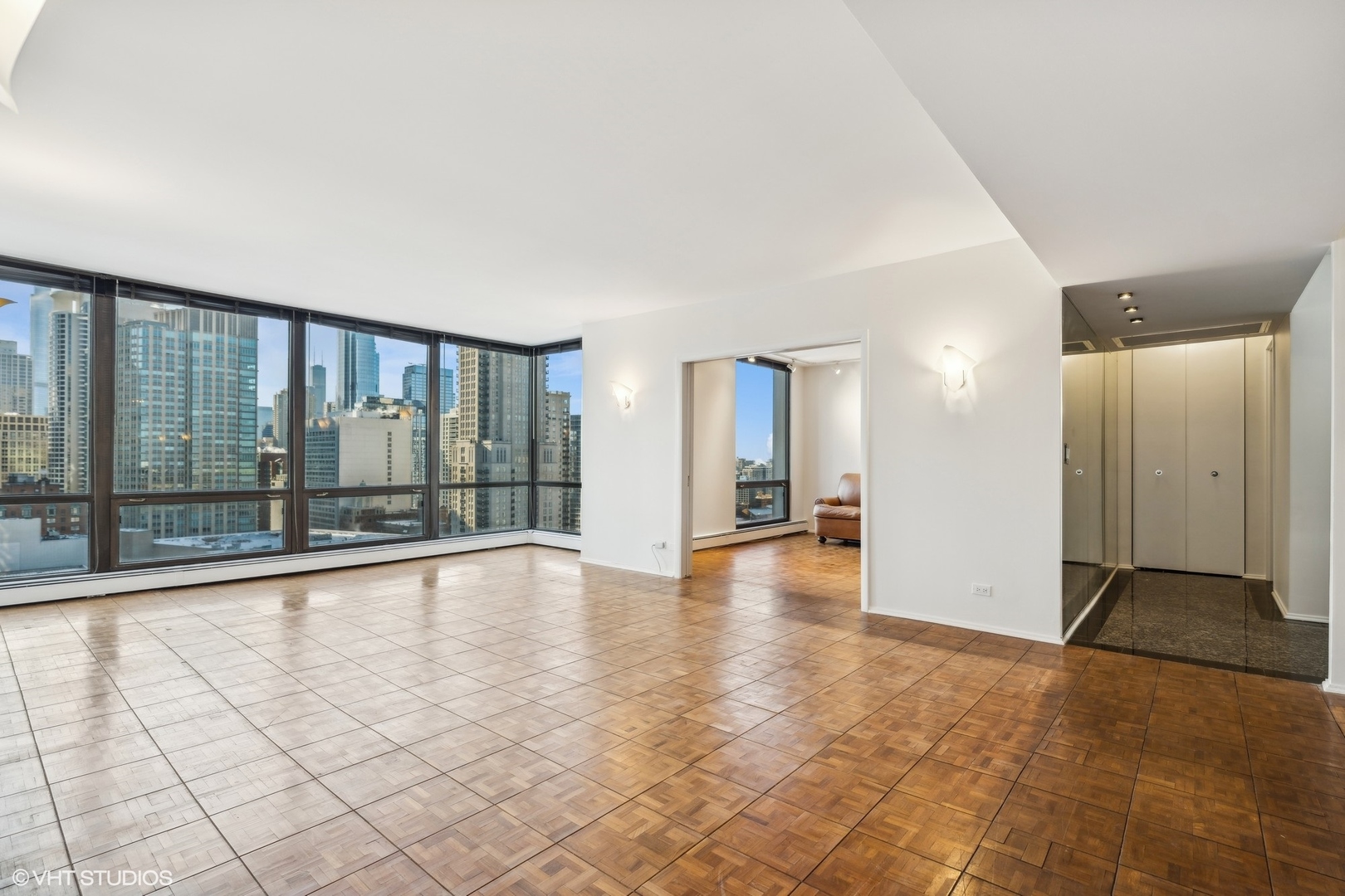 100 E Bellevue Place Unit: 30C