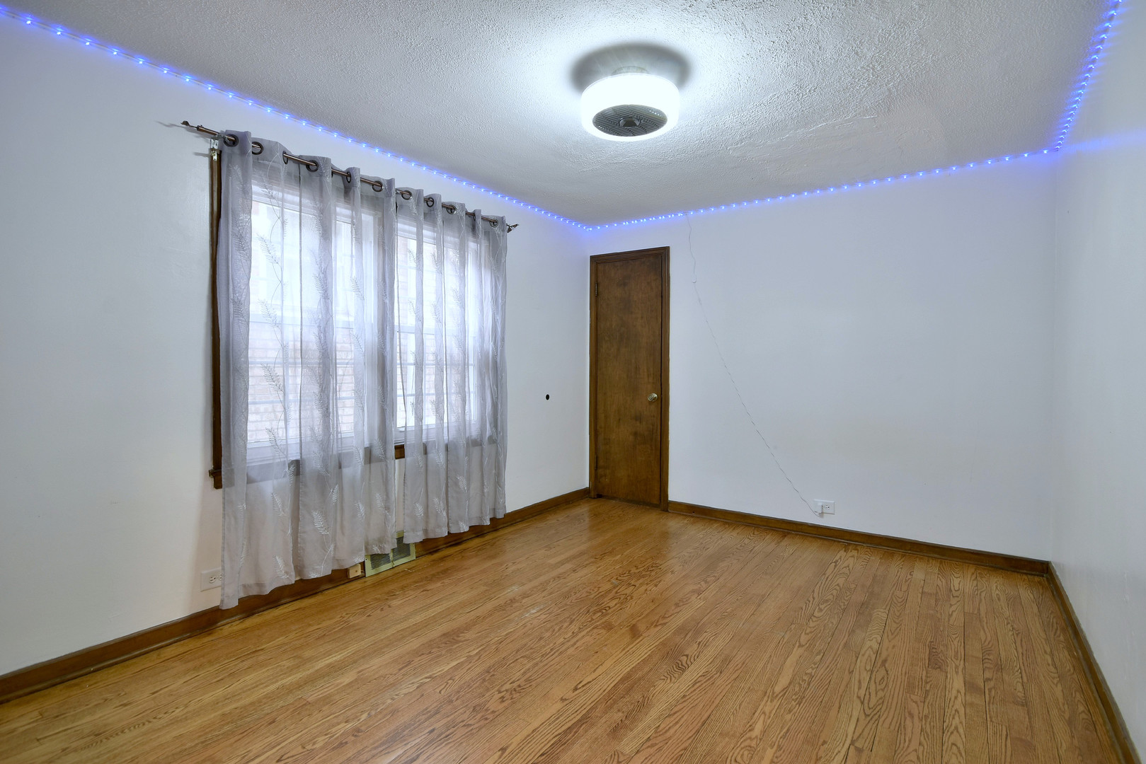 3706 N OAK PARK Avenue