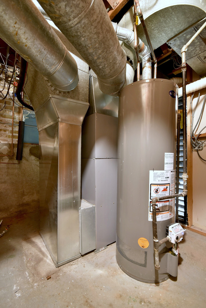 3706 N OAK PARK Avenue