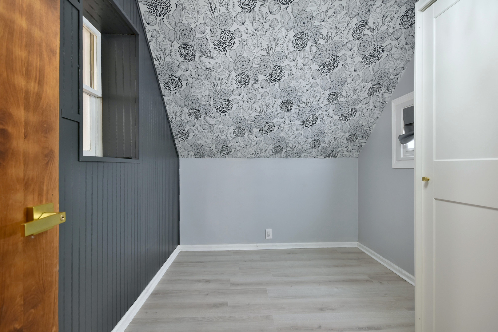 3706 N OAK PARK Avenue