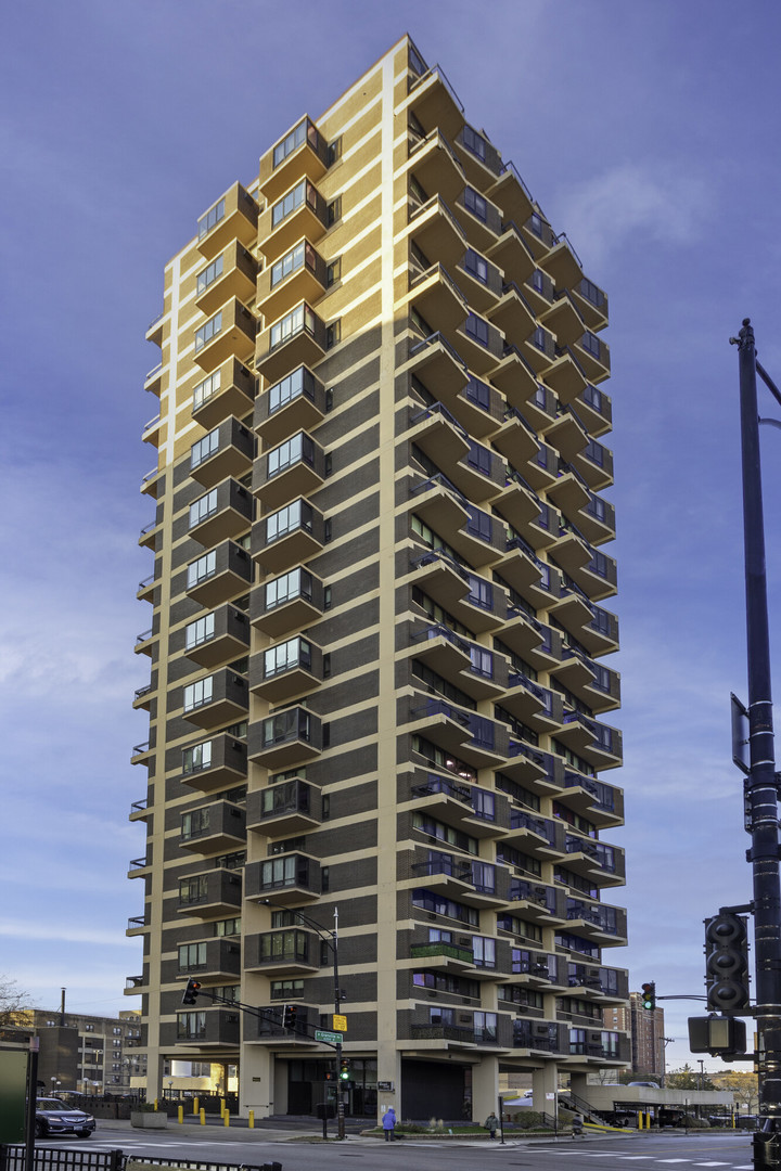 6166 N Sheridan Road Unit: 12D