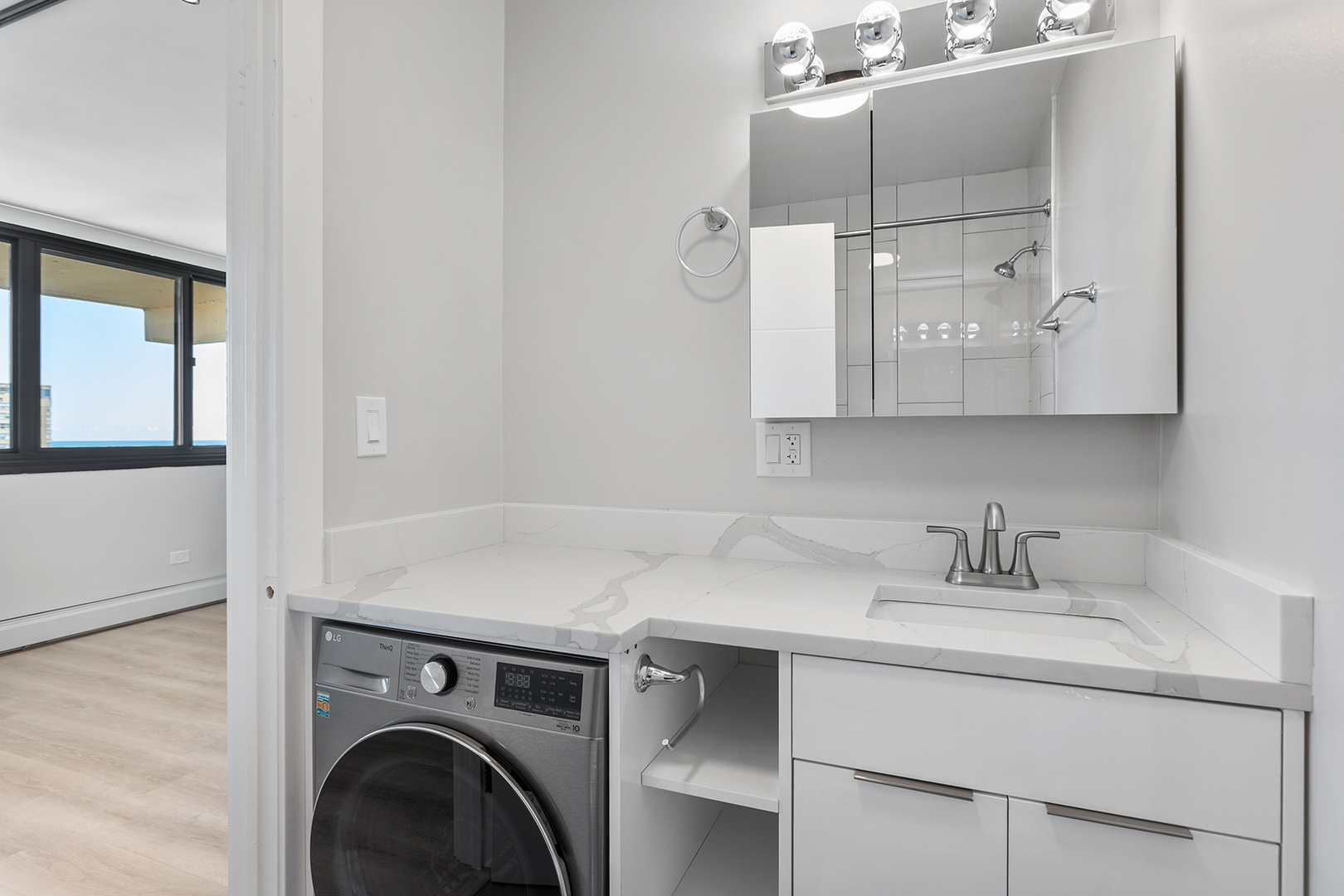 6166 N Sheridan Road Unit: 12D