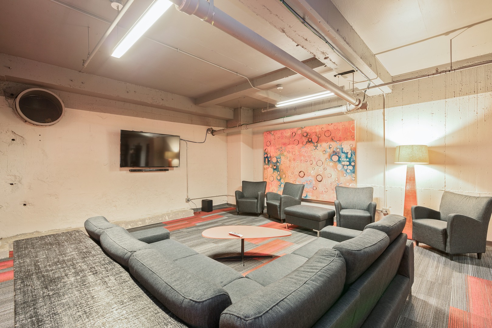565 W Quincy Street Unit: 1613