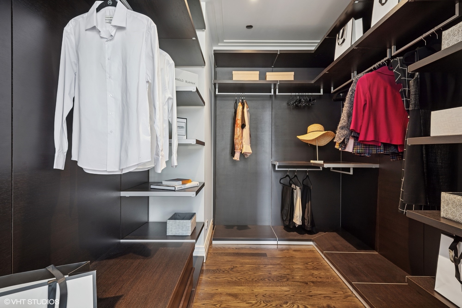 159 E Walton Place Unit: 16E