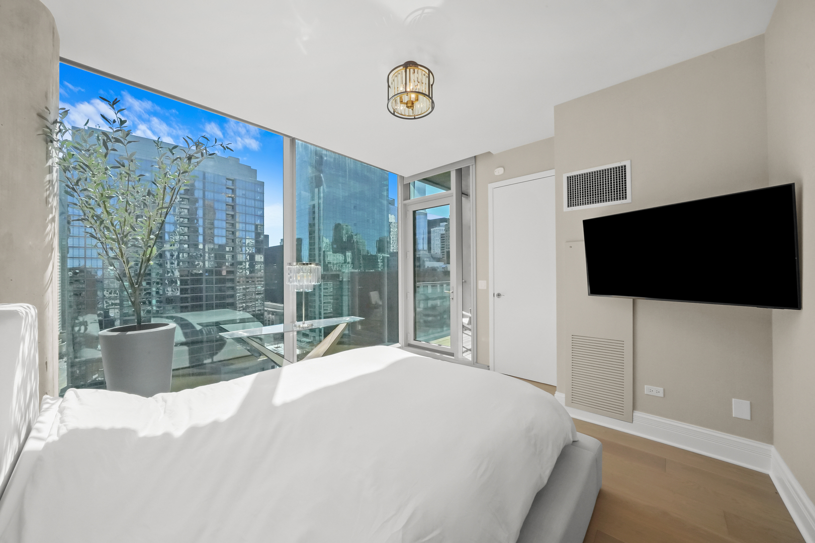 600 N FAIRBANKS Court Unit: 2510