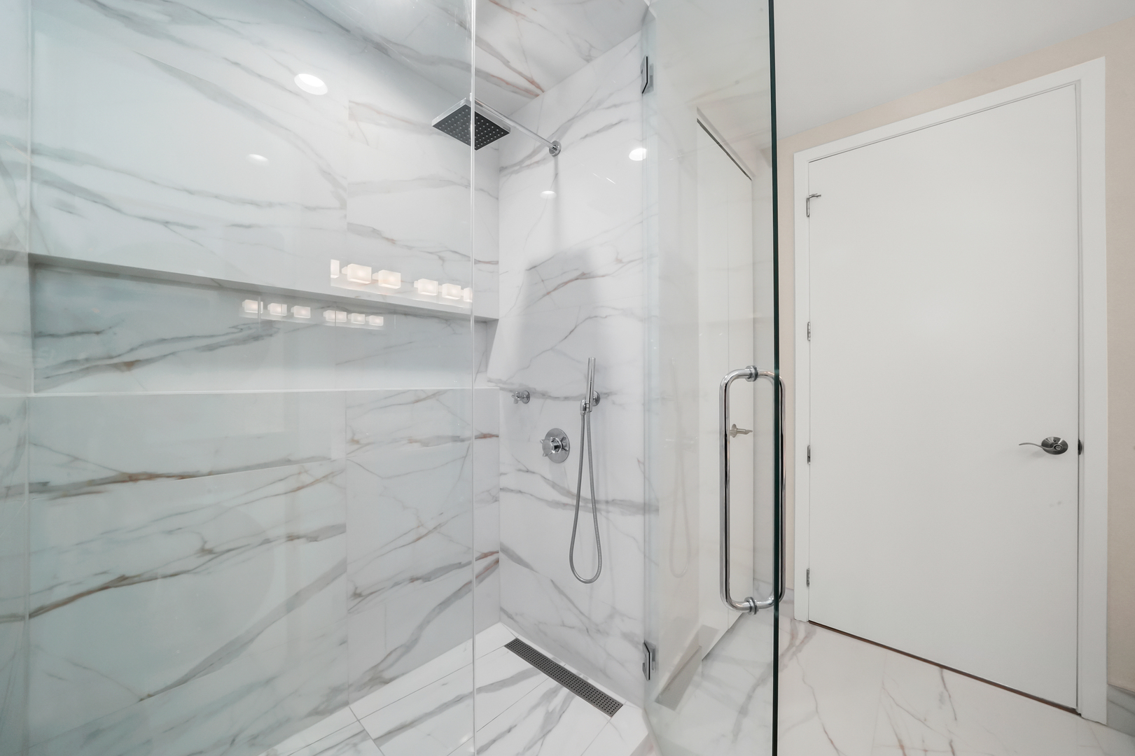 600 N FAIRBANKS Court Unit: 2510