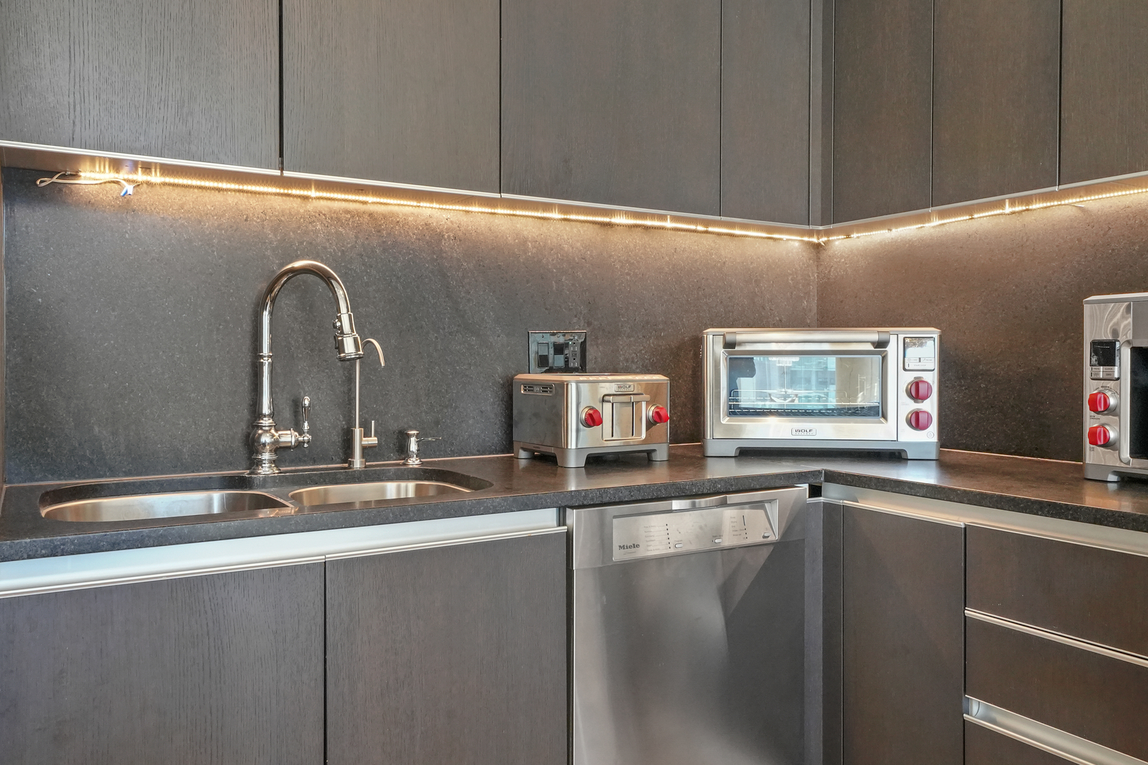 600 N FAIRBANKS Court Unit: 2510