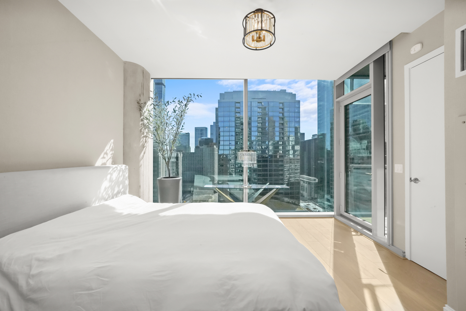 600 N FAIRBANKS Court Unit: 2510