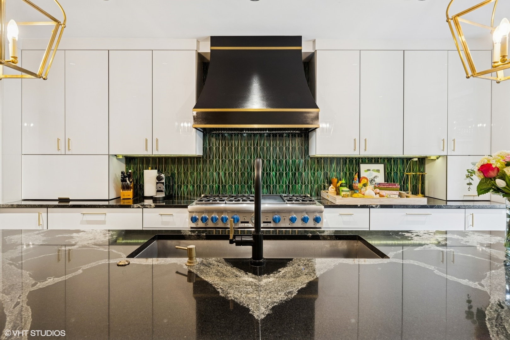 1236 N STATE Parkway