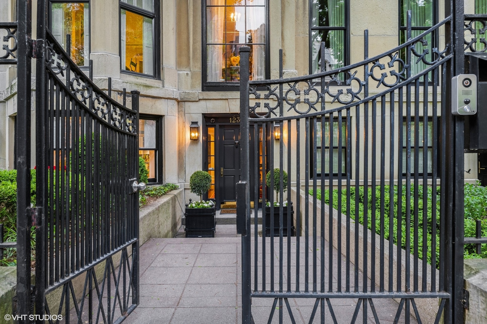 1236 N STATE Parkway