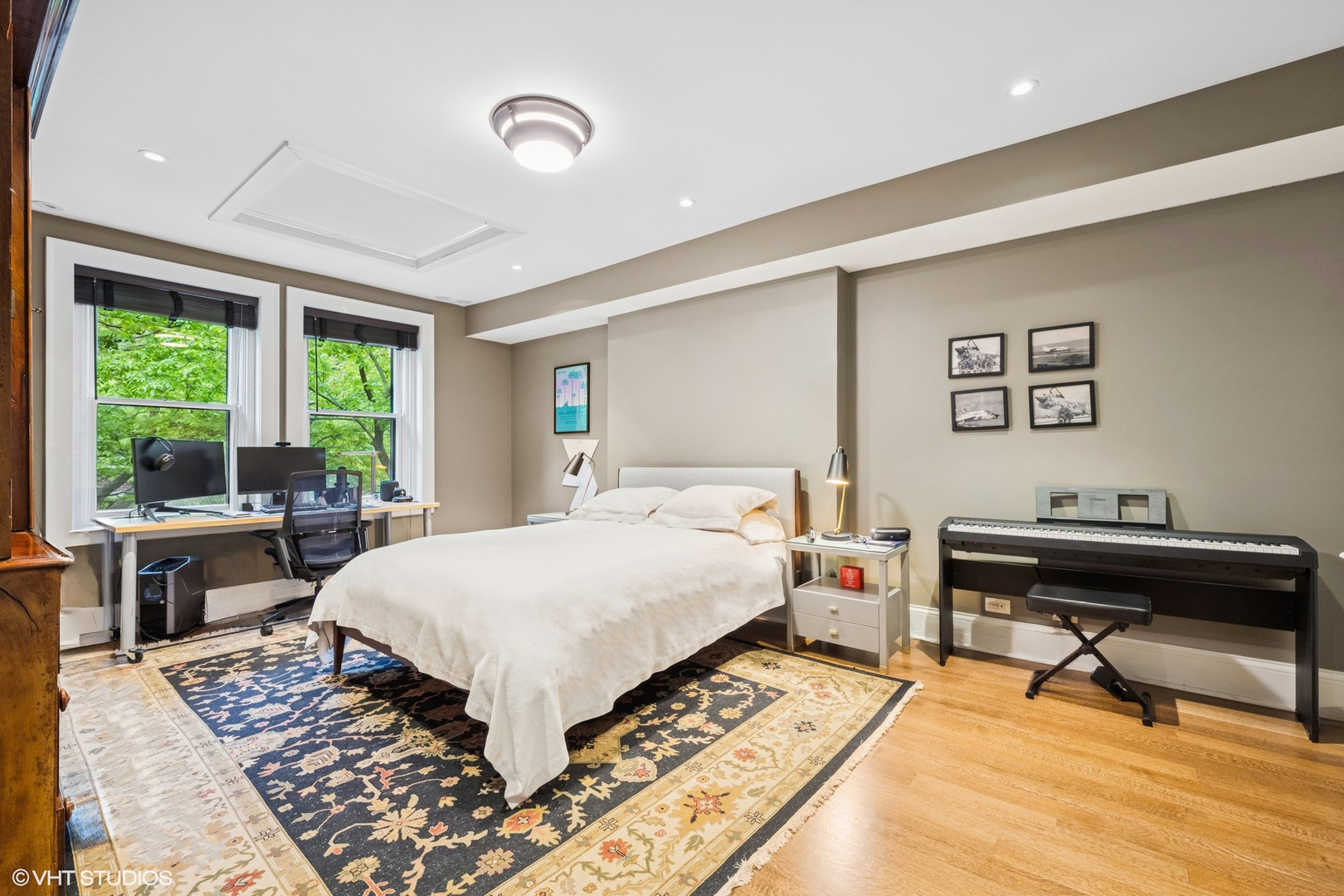 1236 N STATE Parkway