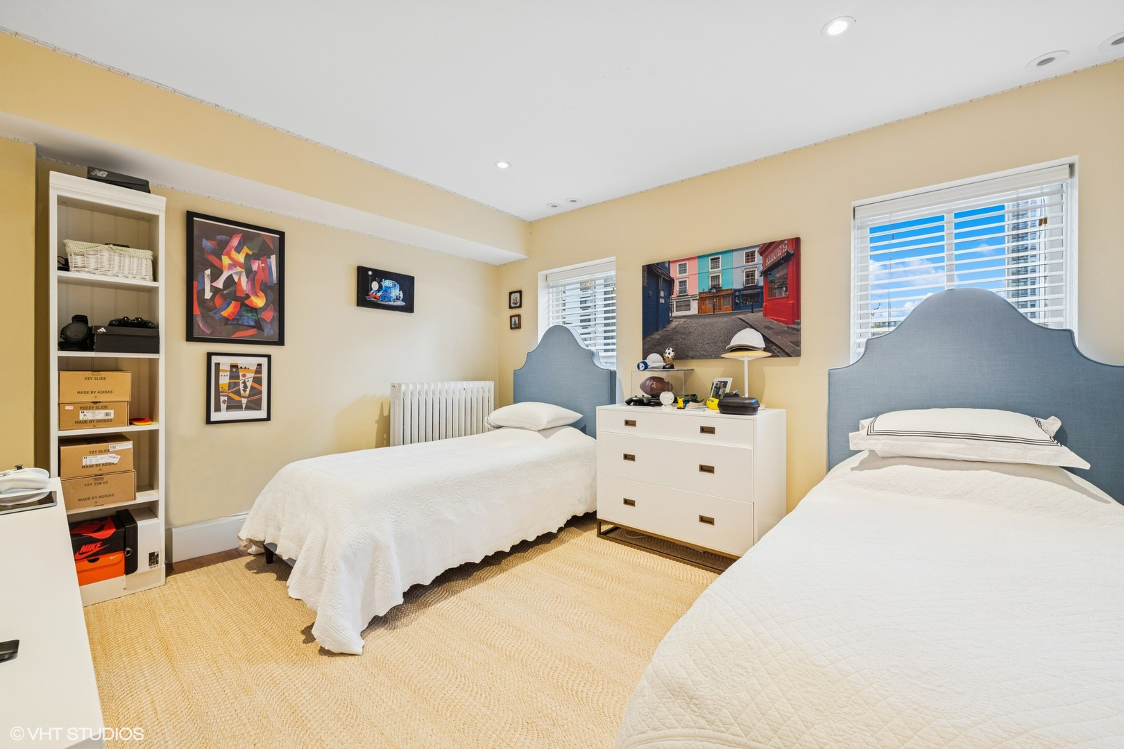 1236 N STATE Parkway