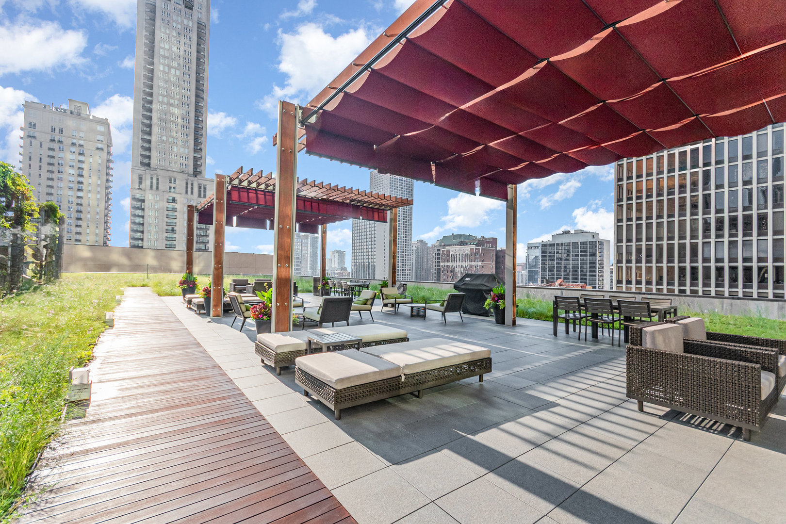 77 E Walton Street Unit: 21C