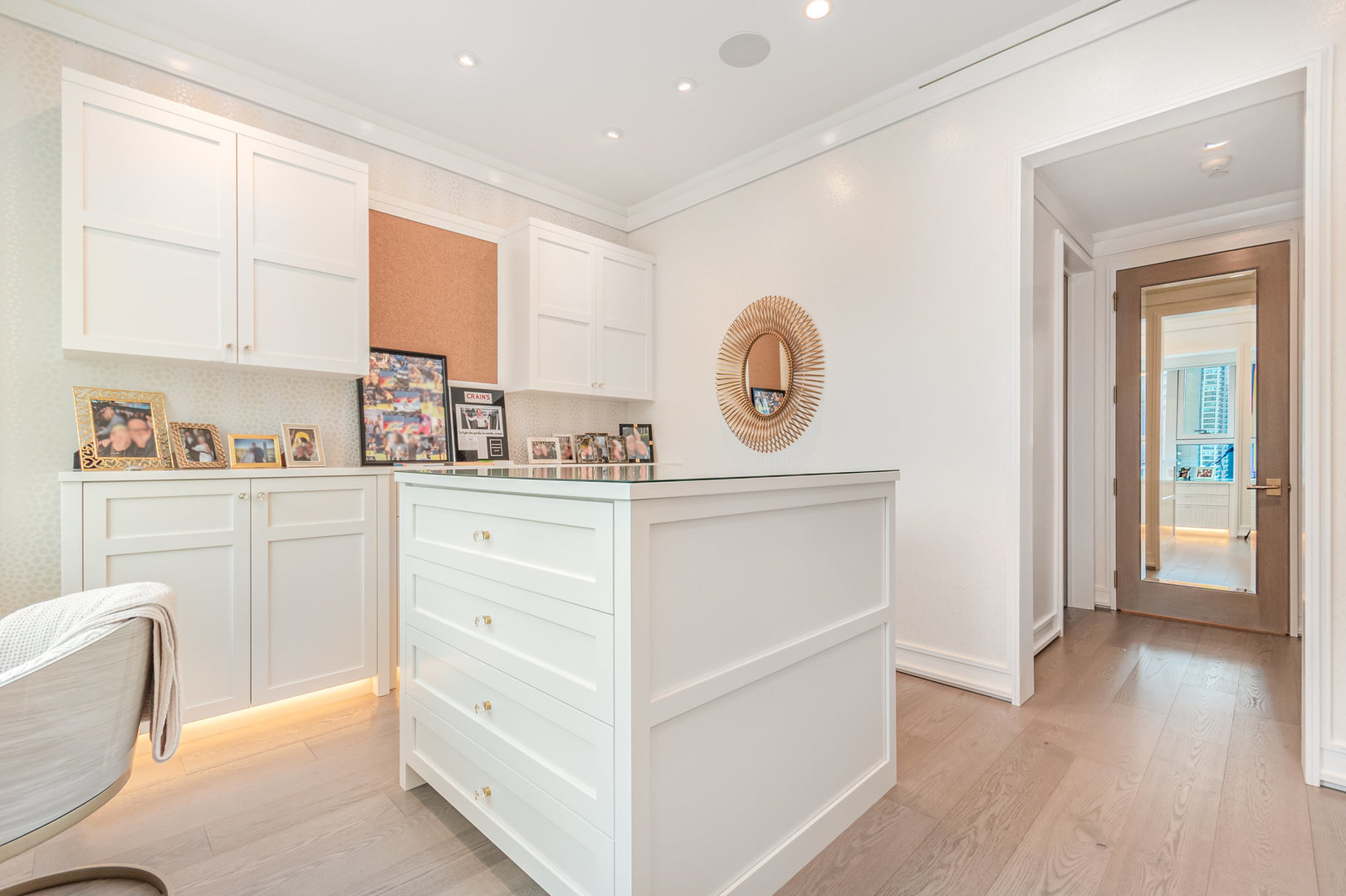 77 E Walton Street Unit: 21C
