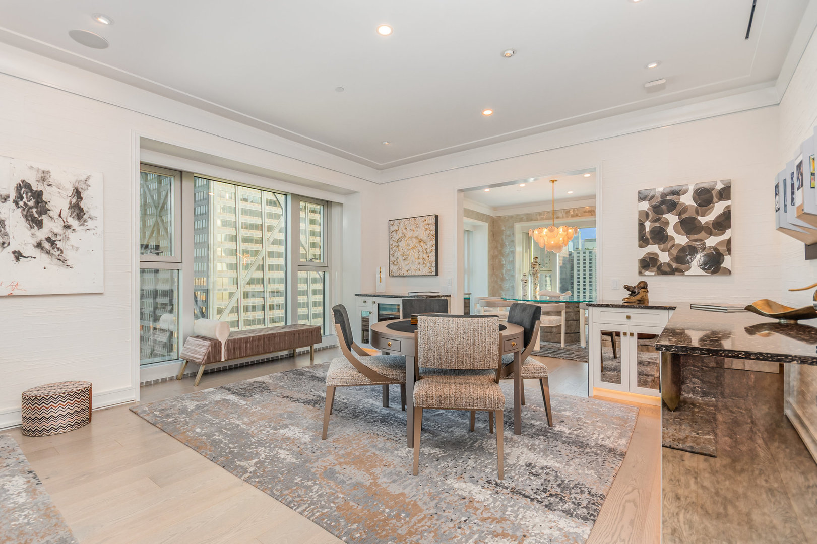 77 E Walton Street Unit: 21C