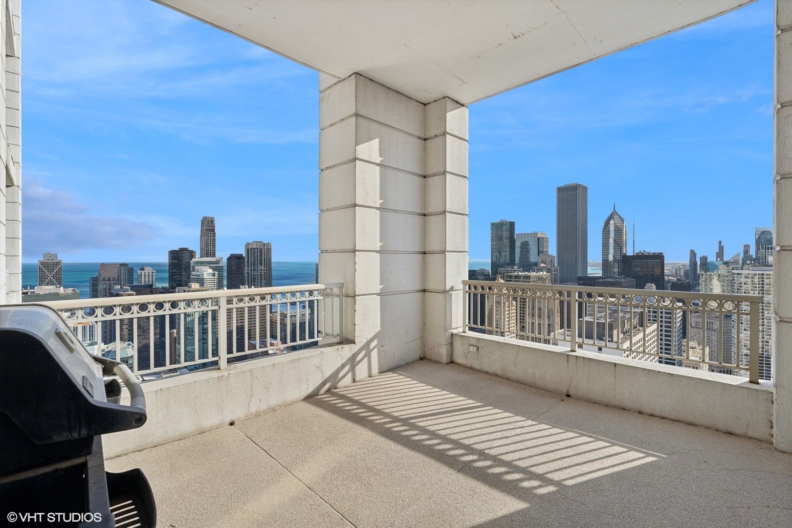 55 E Erie Street Unit: 5201