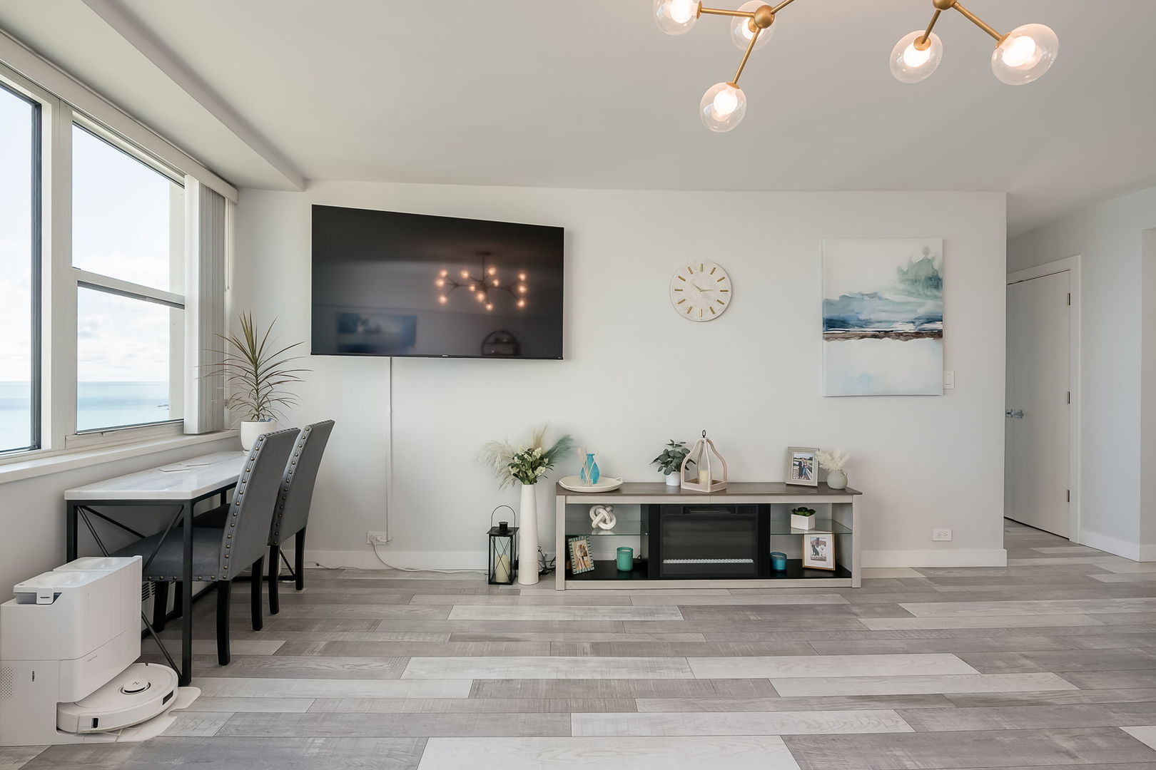 1150 N Lake Shore Drive Unit: 20E