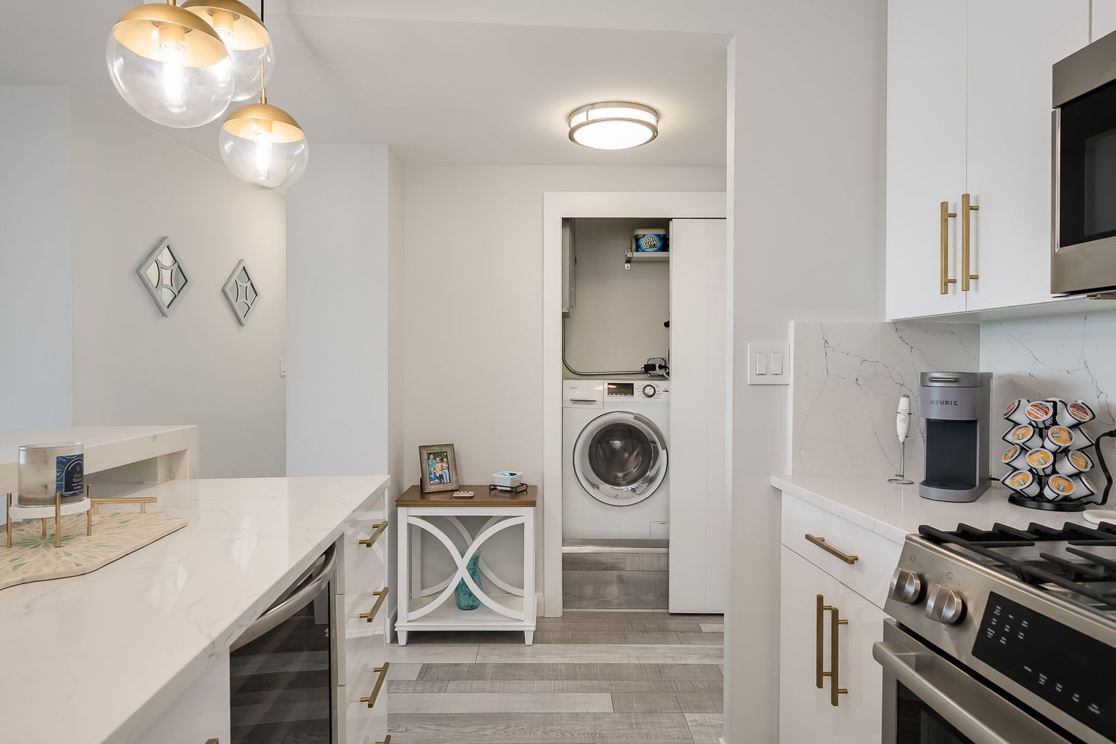 1150 N Lake Shore Drive Unit: 20E