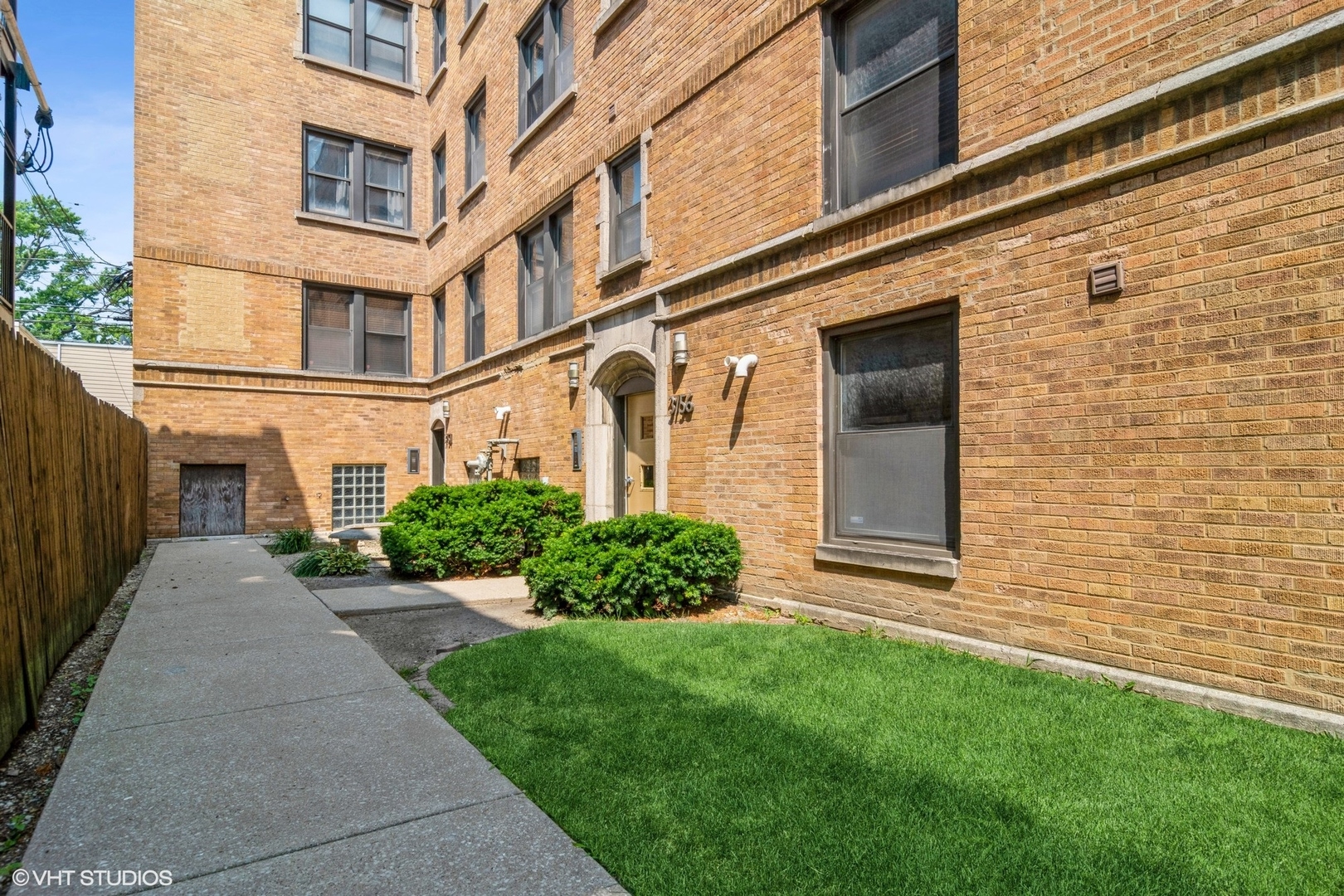 3756 N Bernard Street Unit: 3A