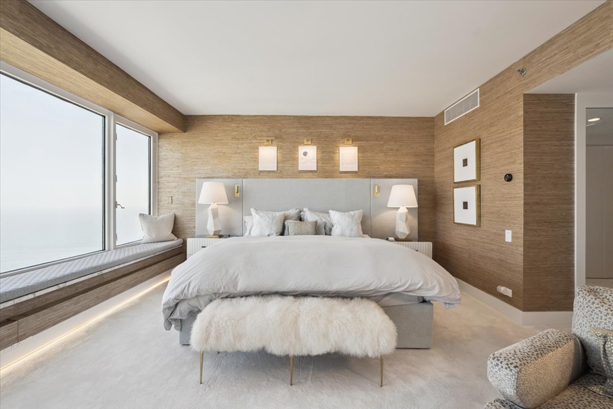 161 E Chicago Avenue Unit: 58K2
