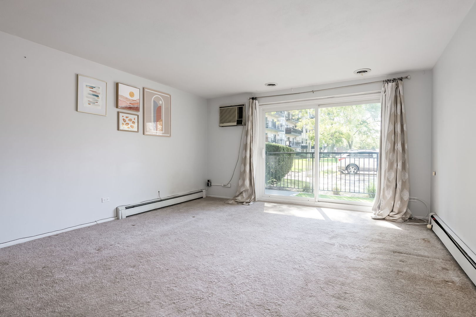 5510 LINCOLN Avenue Unit: 101