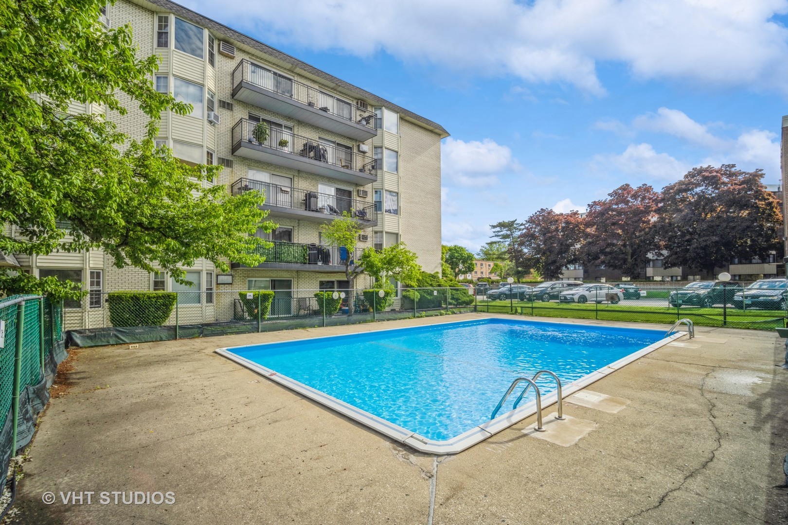 5510 LINCOLN Avenue Unit: 101