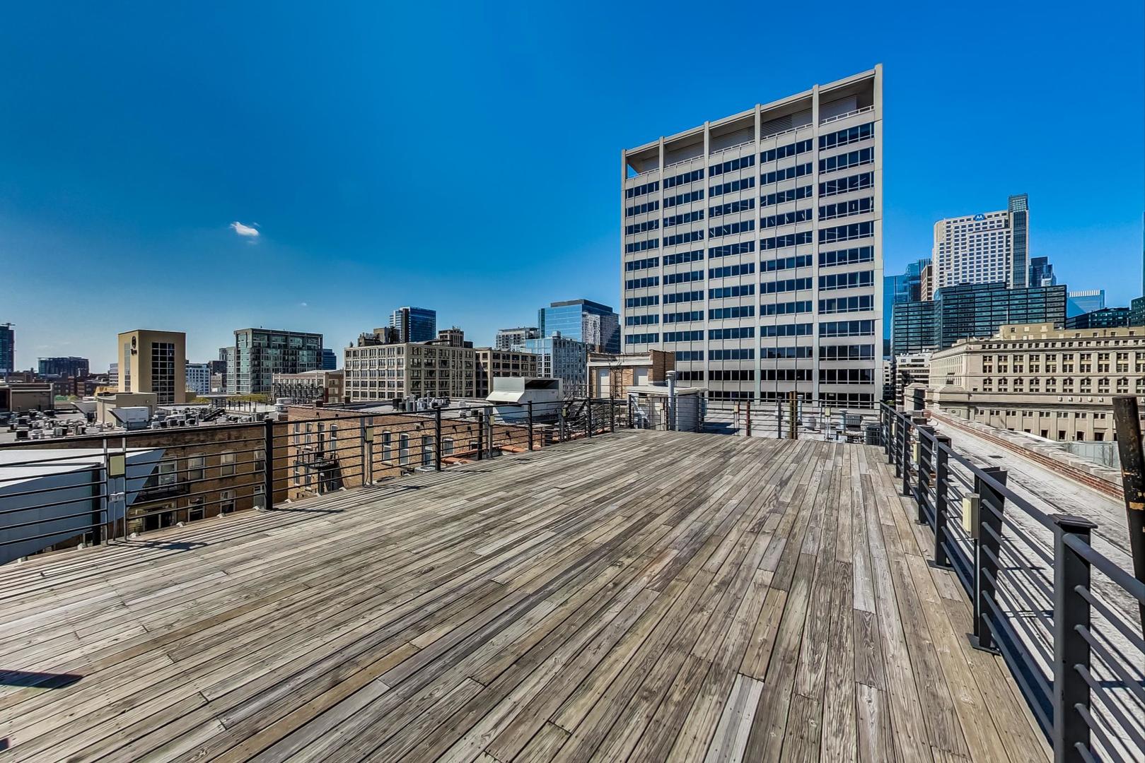 420 S Clinton Street Unit: 414A