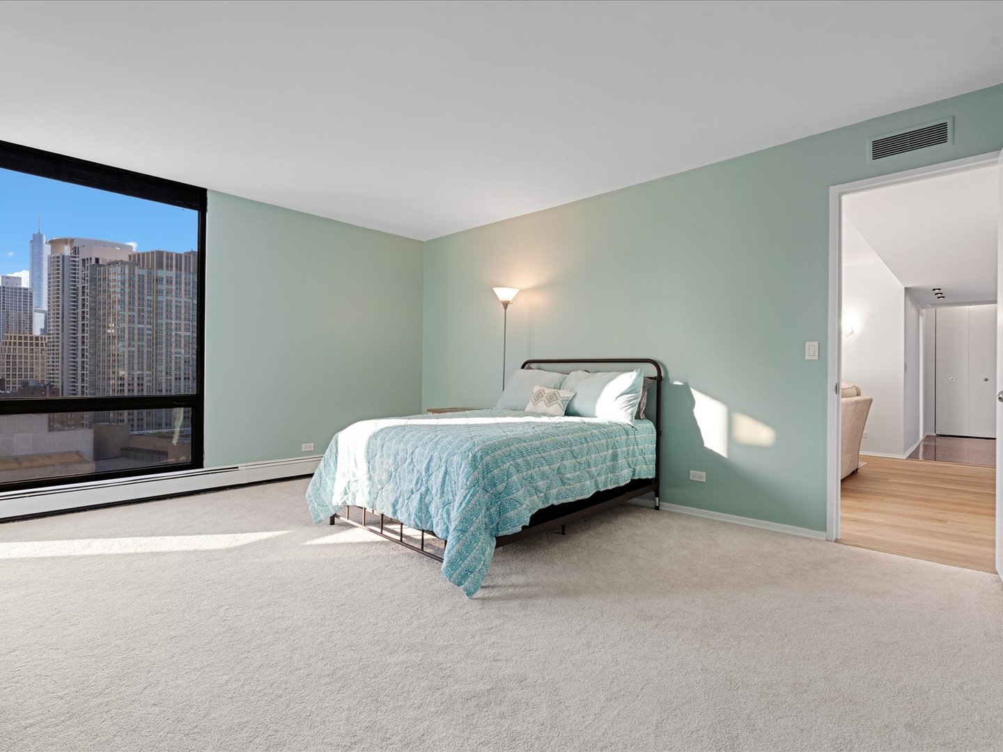 100 E Bellevue Place Unit: 30C